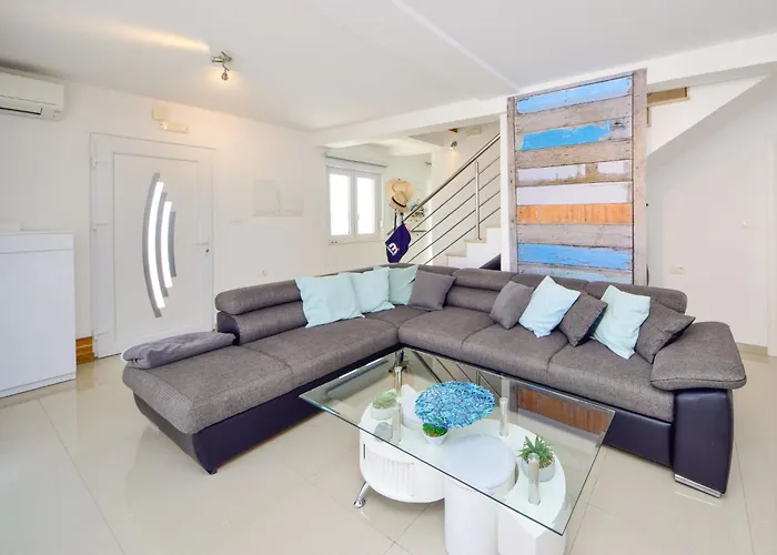 Maris By Interhome Seget Vranjica