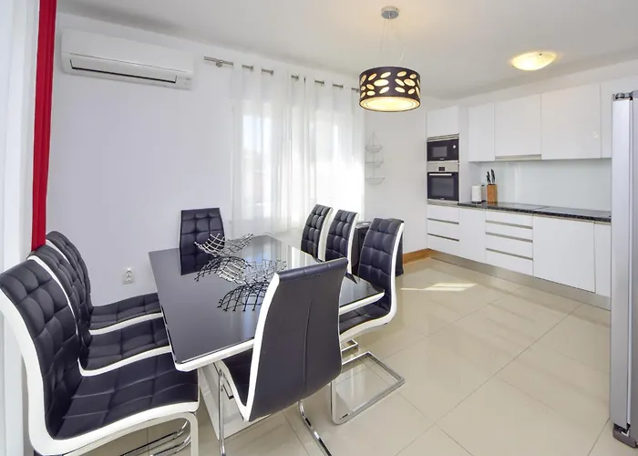 Maris By Interhome *