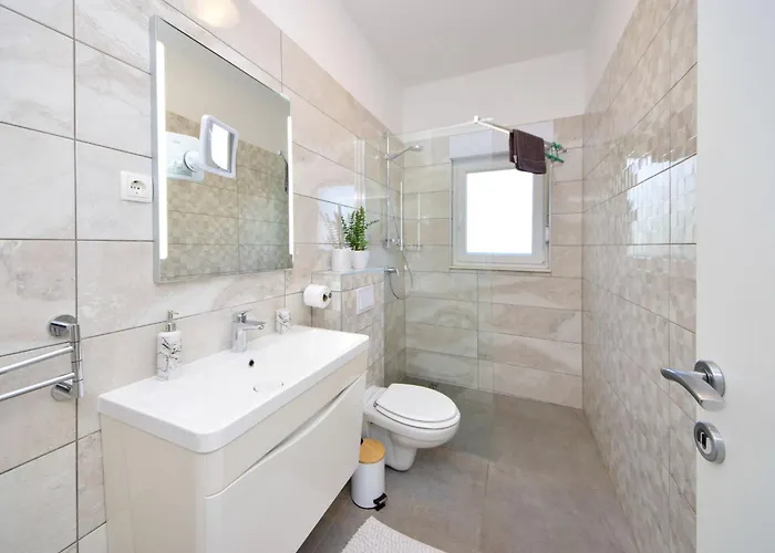 Maris By Interhome * Seget Vranjica